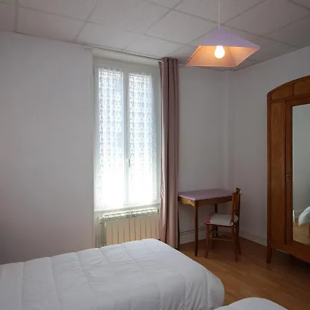 Lumineux T4, Proche Centre Et Thermes, - Fr-1-608-11 * La Bourboule